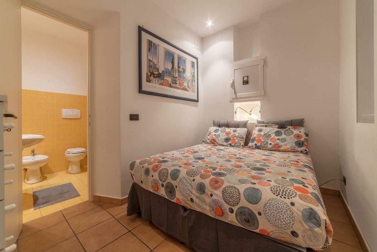 Colosseo & San Clemente Cozy Flat Rome Exterior photo