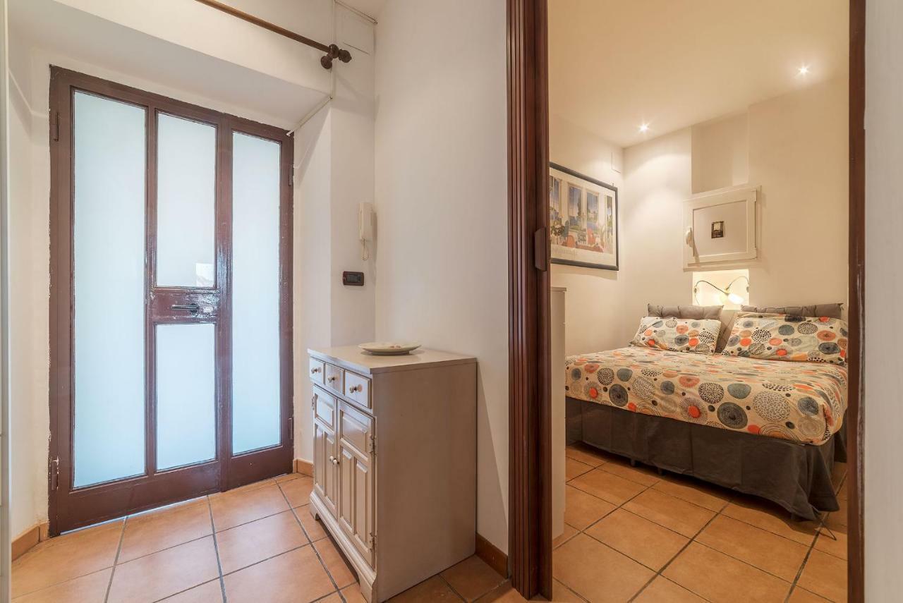 Colosseo & San Clemente Cozy Flat Rome Exterior photo