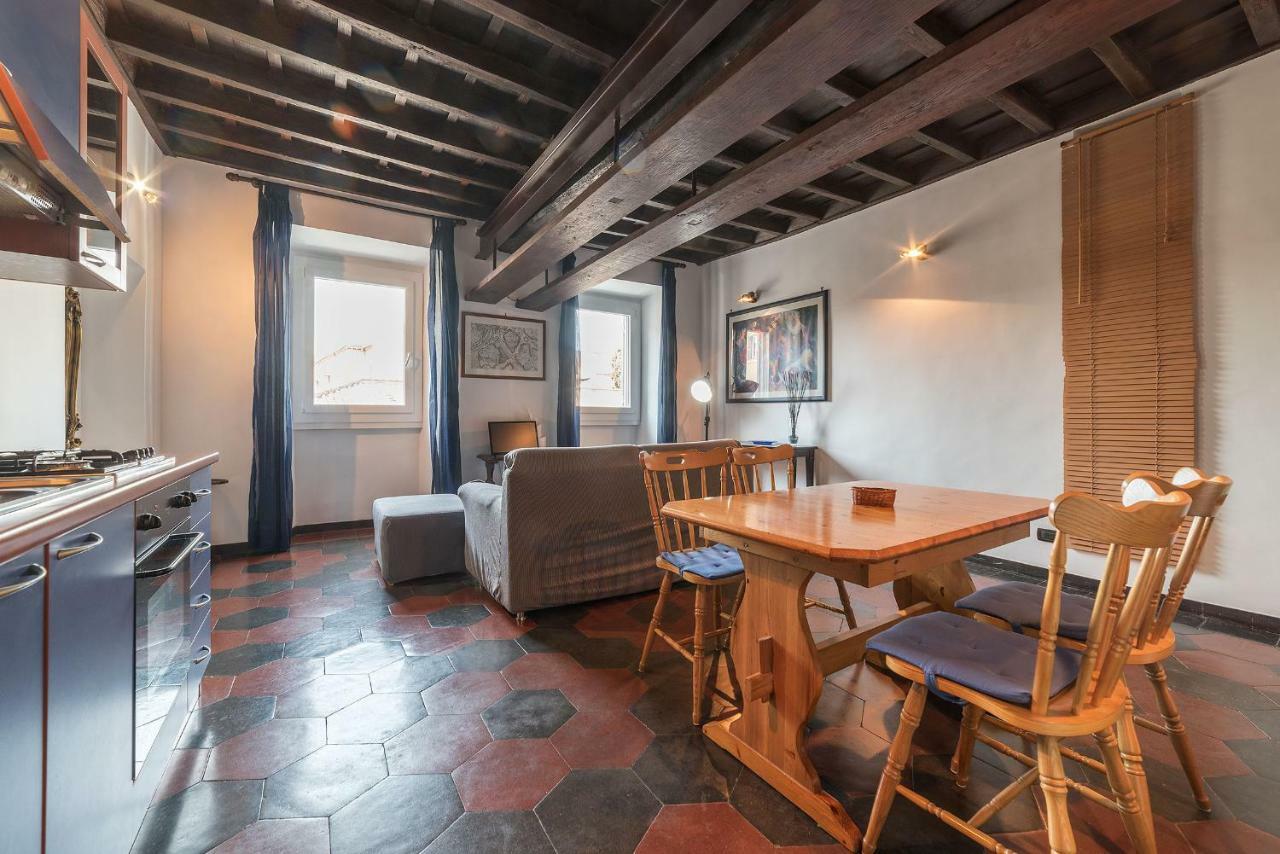 Colosseo & San Clemente Cozy Flat Rome Exterior photo